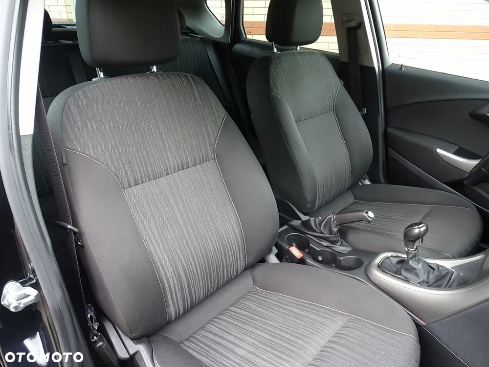 Opel Astra 1.6 Design Edition - 19