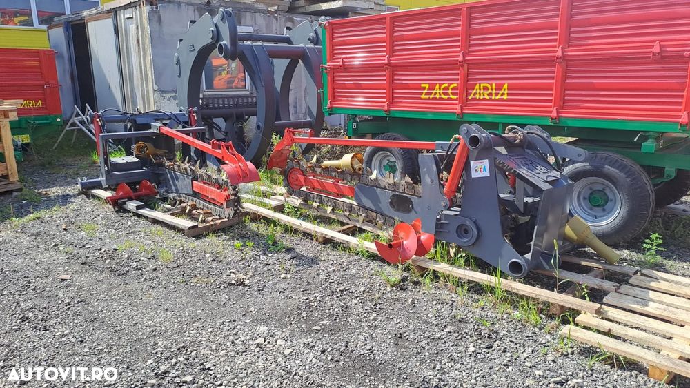 Trencher tractor EA1200 - 3