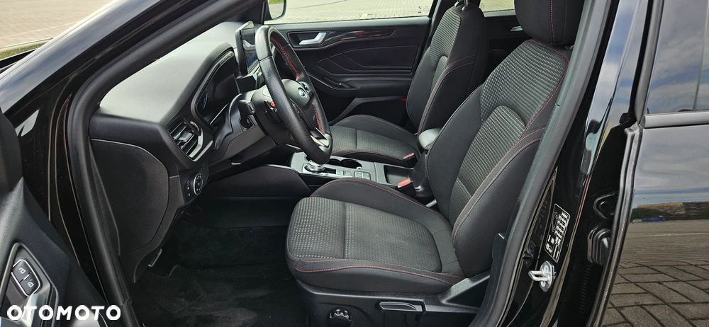Ford Focus 1.5 EcoBoost Start-Stopp-System ST-LINE - 5