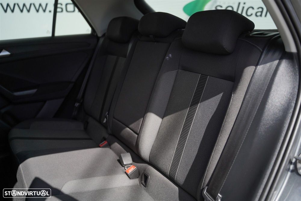 VW T-Roc 1.0 TSI Life - 13