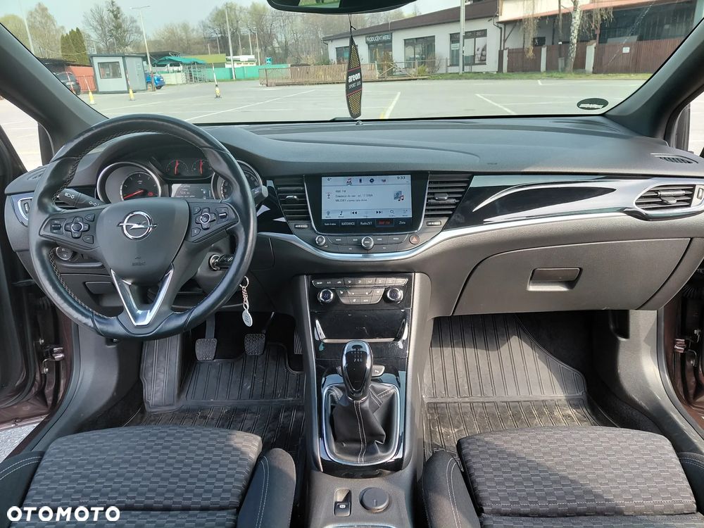 Opel Astra 1.4 Turbo Edition - 19