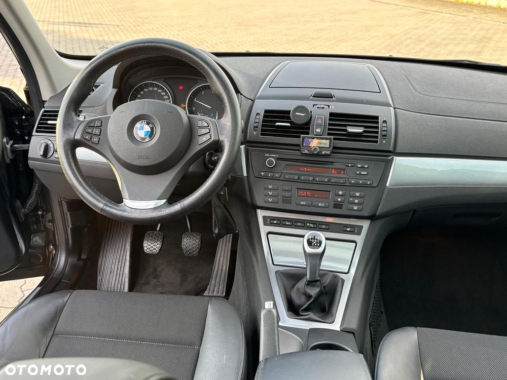 BMW X3 xDrive18d Edition Exclusive - 12