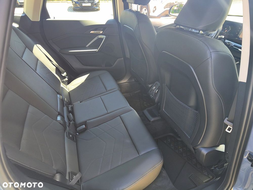 BMW X1 sDrive18i xLine - 19