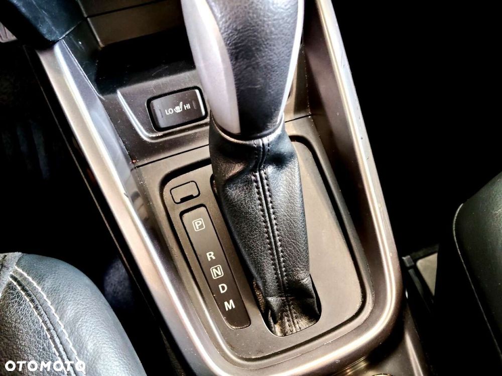 Suzuki Vitara - 12