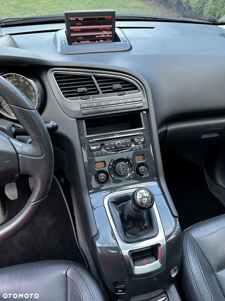 Peugeot 5008 HDI 150 Business-Line - 15