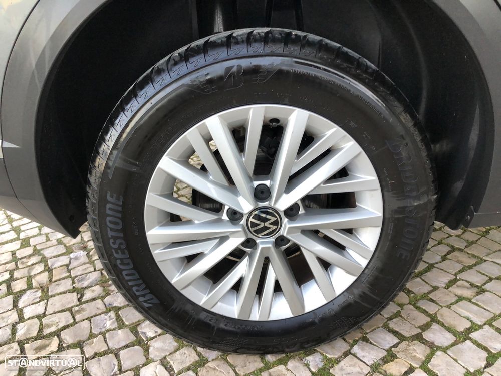 VW T-Roc 1.5 TSI Life DSG - 15