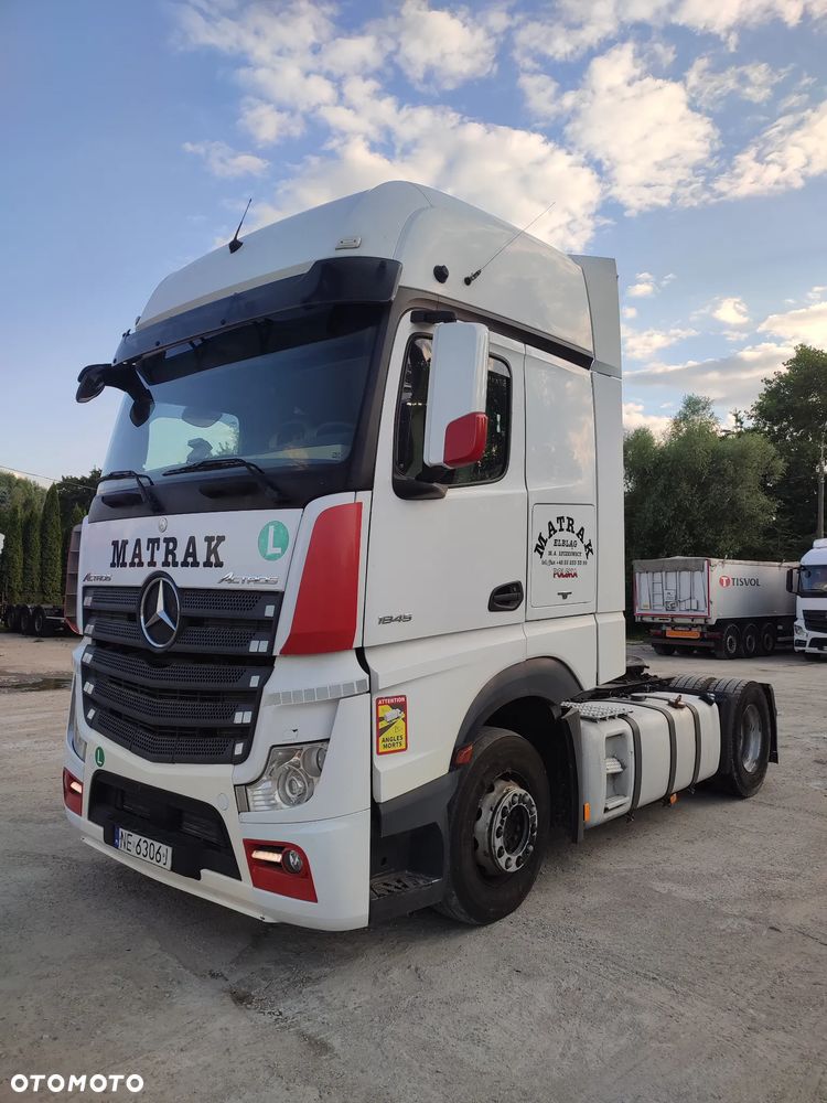 Mercedes-Benz Actros1845 - 1