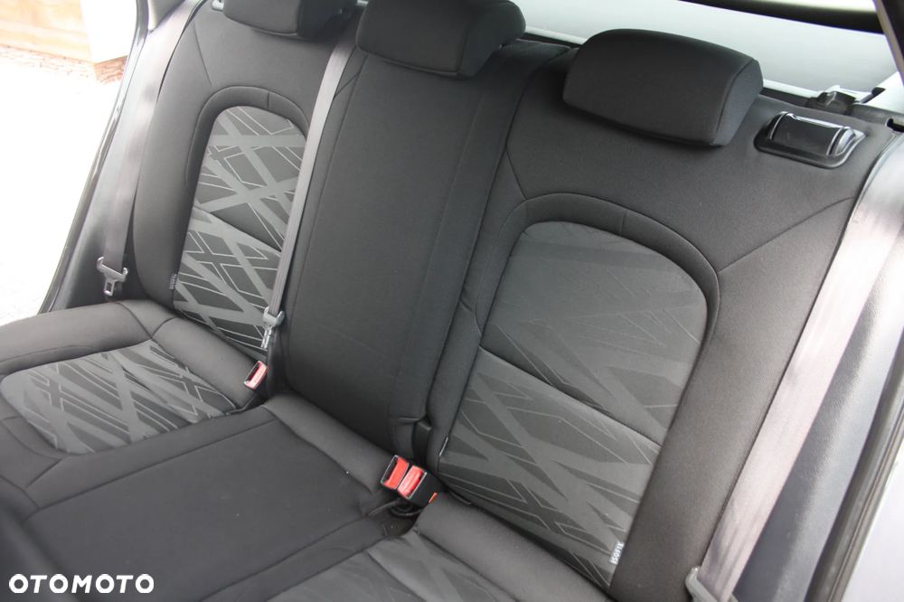 Kia Ceed 1.4 CVVT Vision - 10