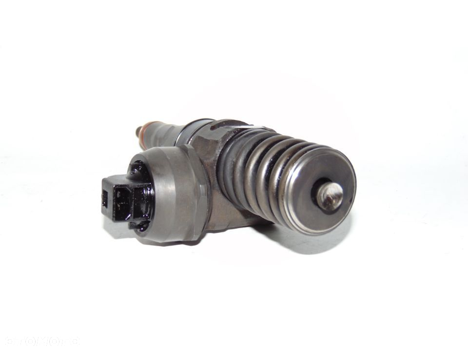 Wtrysk wtryskiwacz paliwa AVB ATD 038130073AJ VW Passat B5 Golf Audi A4 B6 Fabia 1.9 TDI - 6
