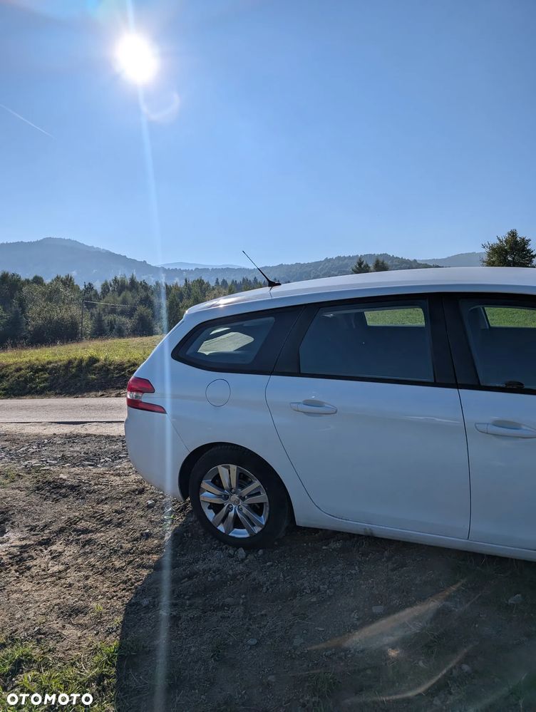 Peugeot 308 1.6 BlueHDi Active S&S EAT6 - 19