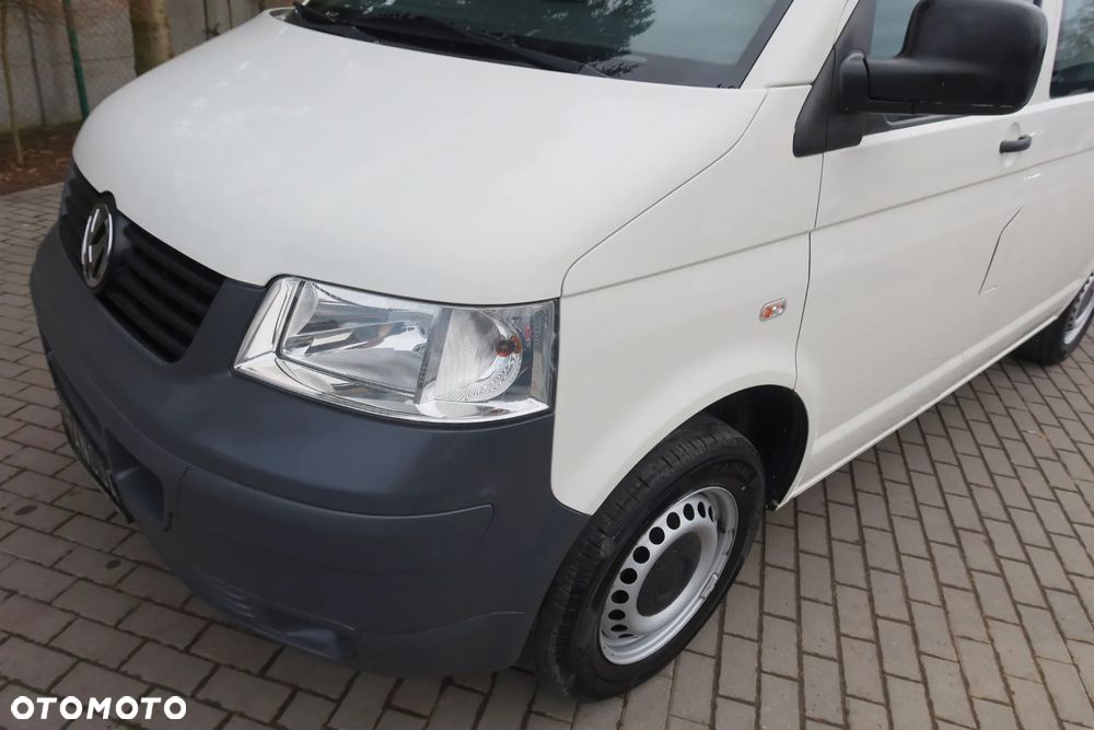 Volkswagen Transporter - 32