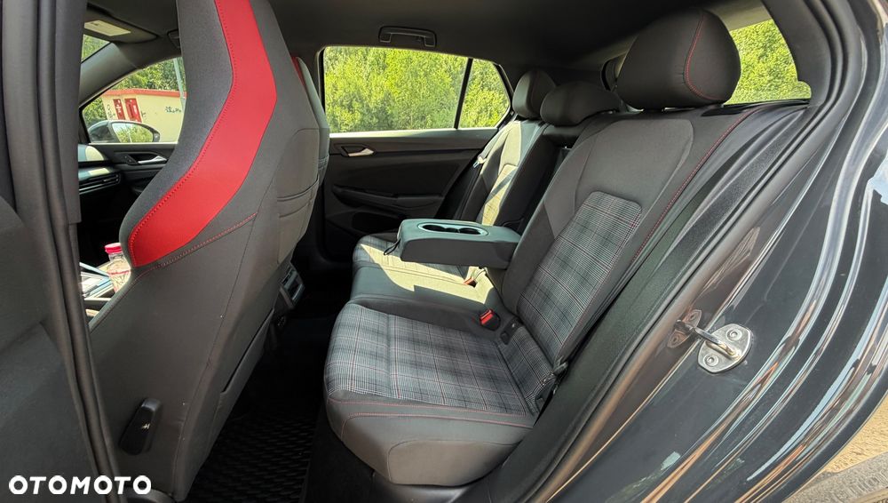 Volkswagen Golf 2.0 TSI OPF GTI - 34