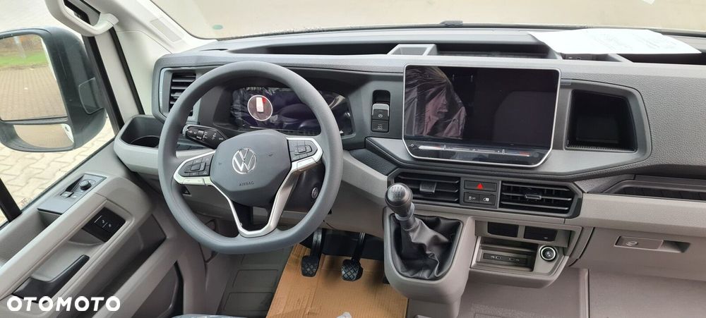 Volkswagen Crafter 35 furgon wysoki dach, 2,0 TDI 177KM, przedni, 6-bieg manualna 3640 mm, Euro 6 - 10