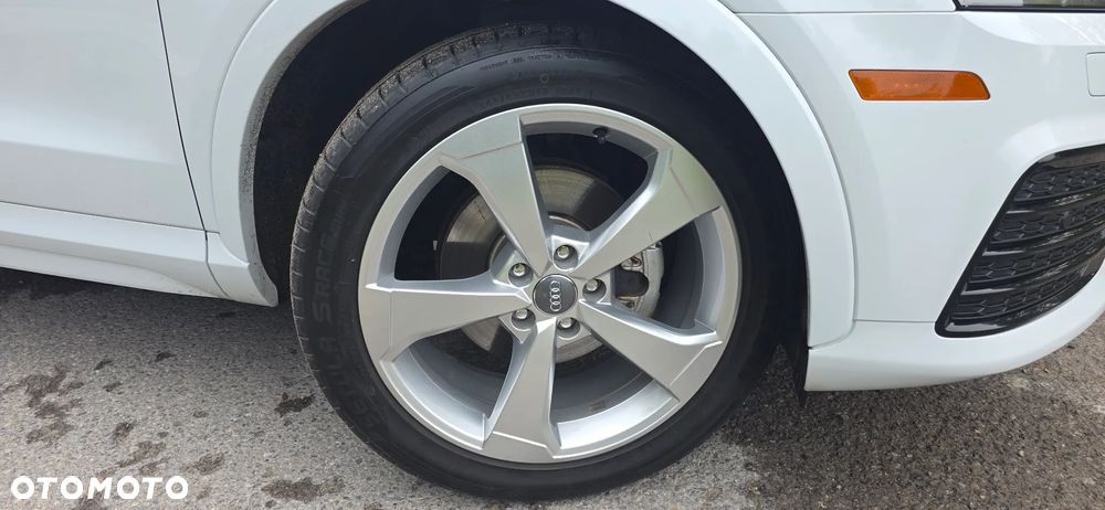 Audi Q3 2.0 TFSI Quattro S tronic - 32