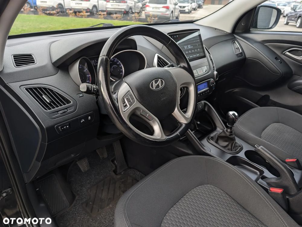 Hyundai ix35 1.6 GDI Premium 2WD - 24