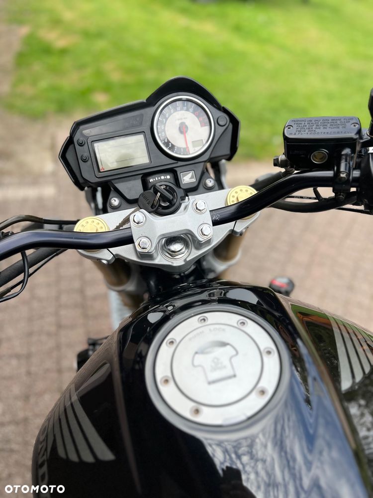 Honda Hornet - 15
