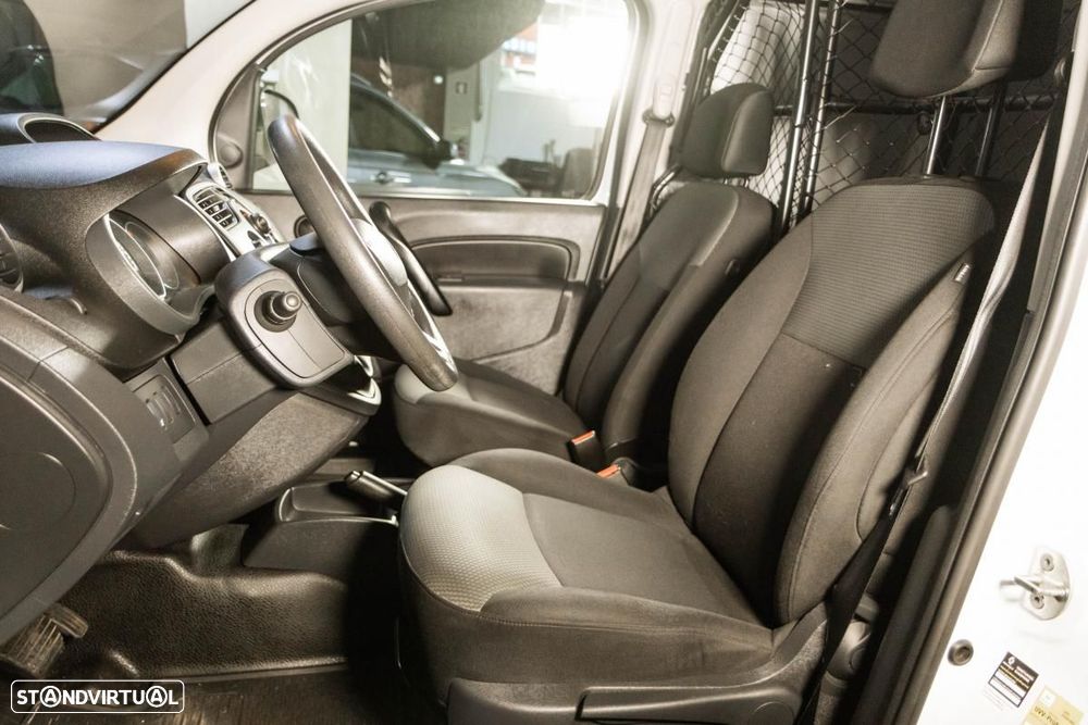 Renault Kangoo Z.E. 33 KW - IVA DEDUTIVÉL - BATERIAS PRÓPRIAS - 27