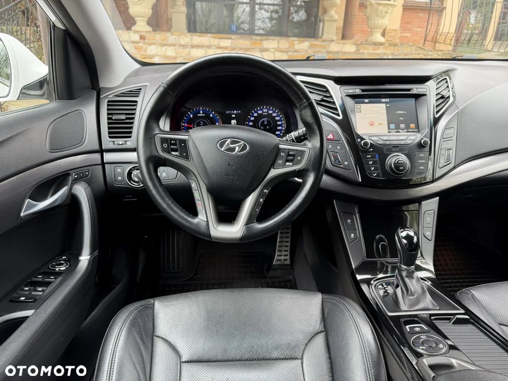 Hyundai i40 Kombi blue 1.7 CRDi DCT Premium - 21