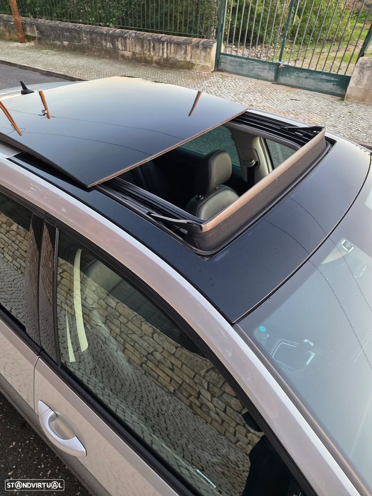 VW Golf 2.0 TDi DPF DSG Highline - 8