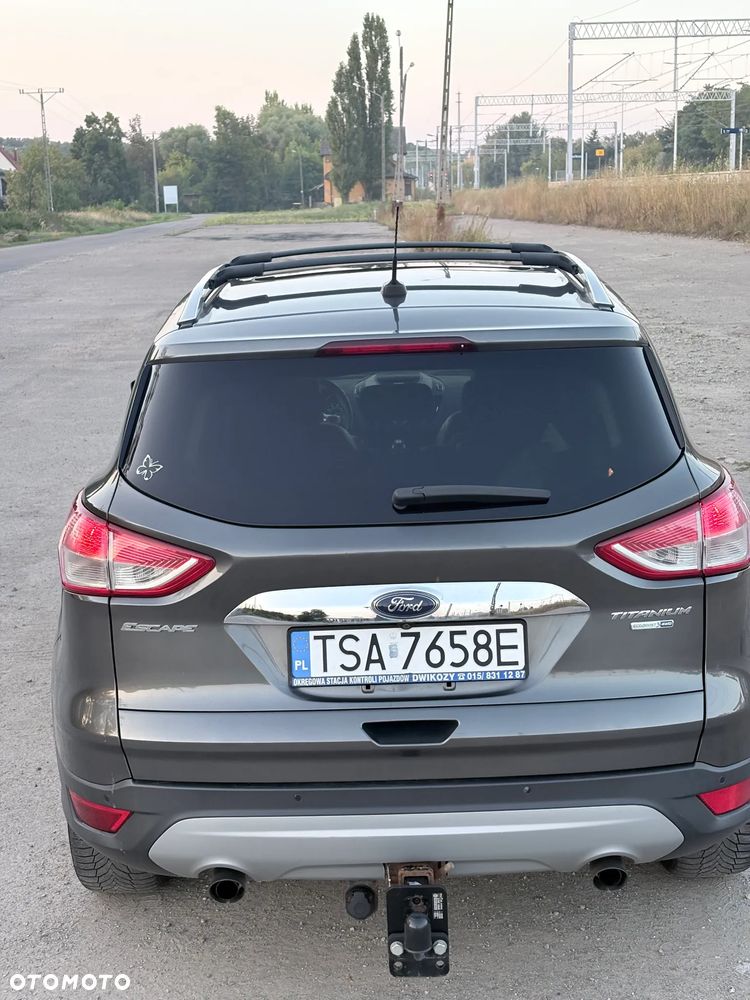 Ford Escape 2.0 EcoBoost AWD Titanium - 6