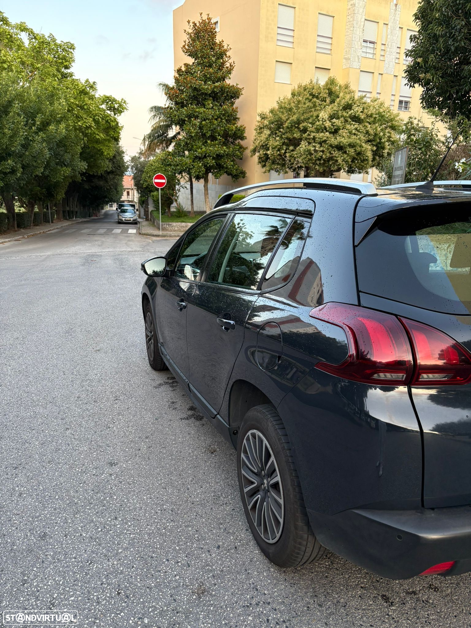 Peugeot 2008 1.5 BlueHDi Style - 7