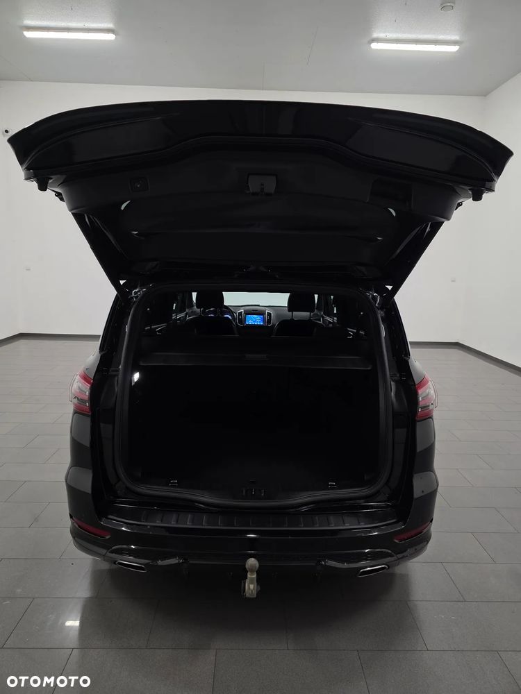 Ford S-Max 2.0 EcoBlue ST-Line - 38