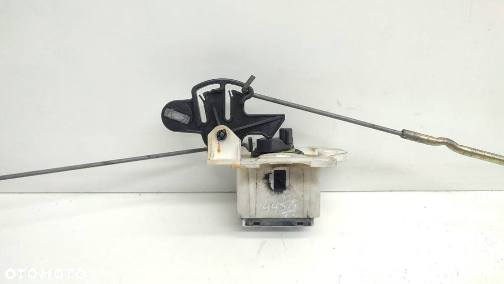 ZAMEK KLAPY BAGAŻNIKA LANCIA ZETA 2000 EU - 3