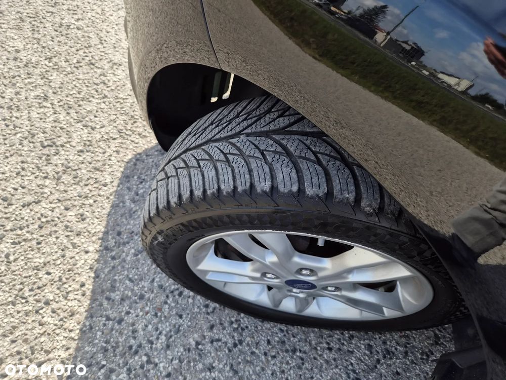 Ford Fiesta 1.25 Platinium X EU5 - 26