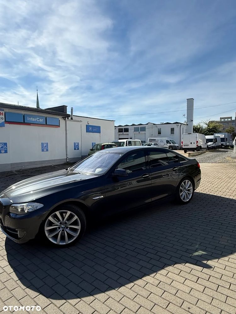 BMW Seria 5 535i - 3