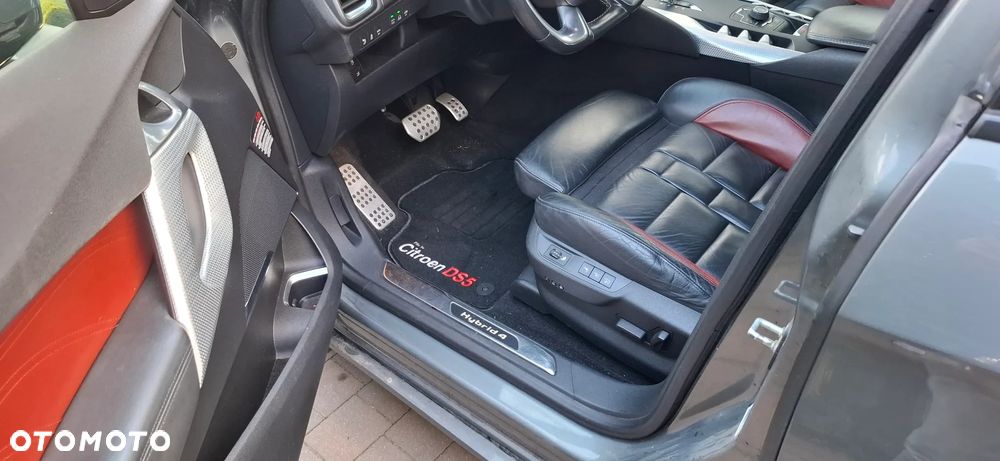 Citroën DS5 Hybrid4 EGS6 Chic - 17