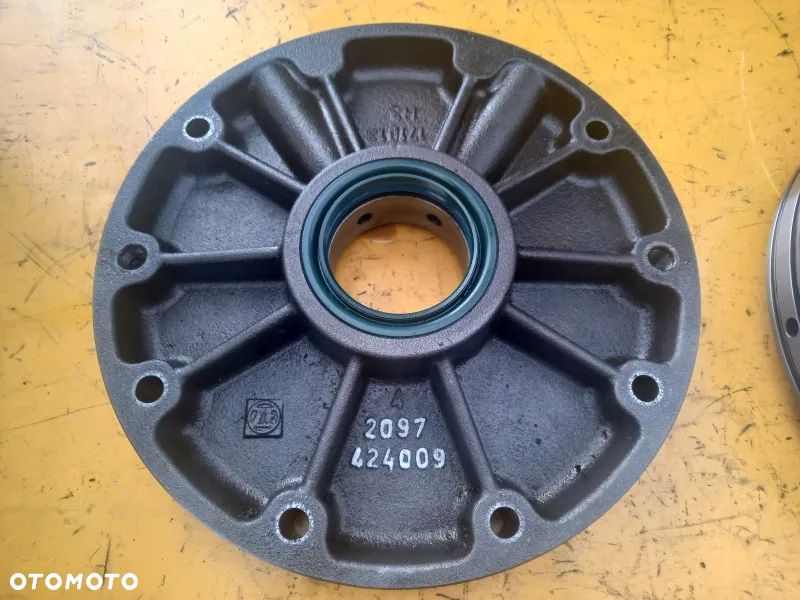 Hamulce tylnego mostu Deutz Fahr Agrotron 7250 TTV - 2