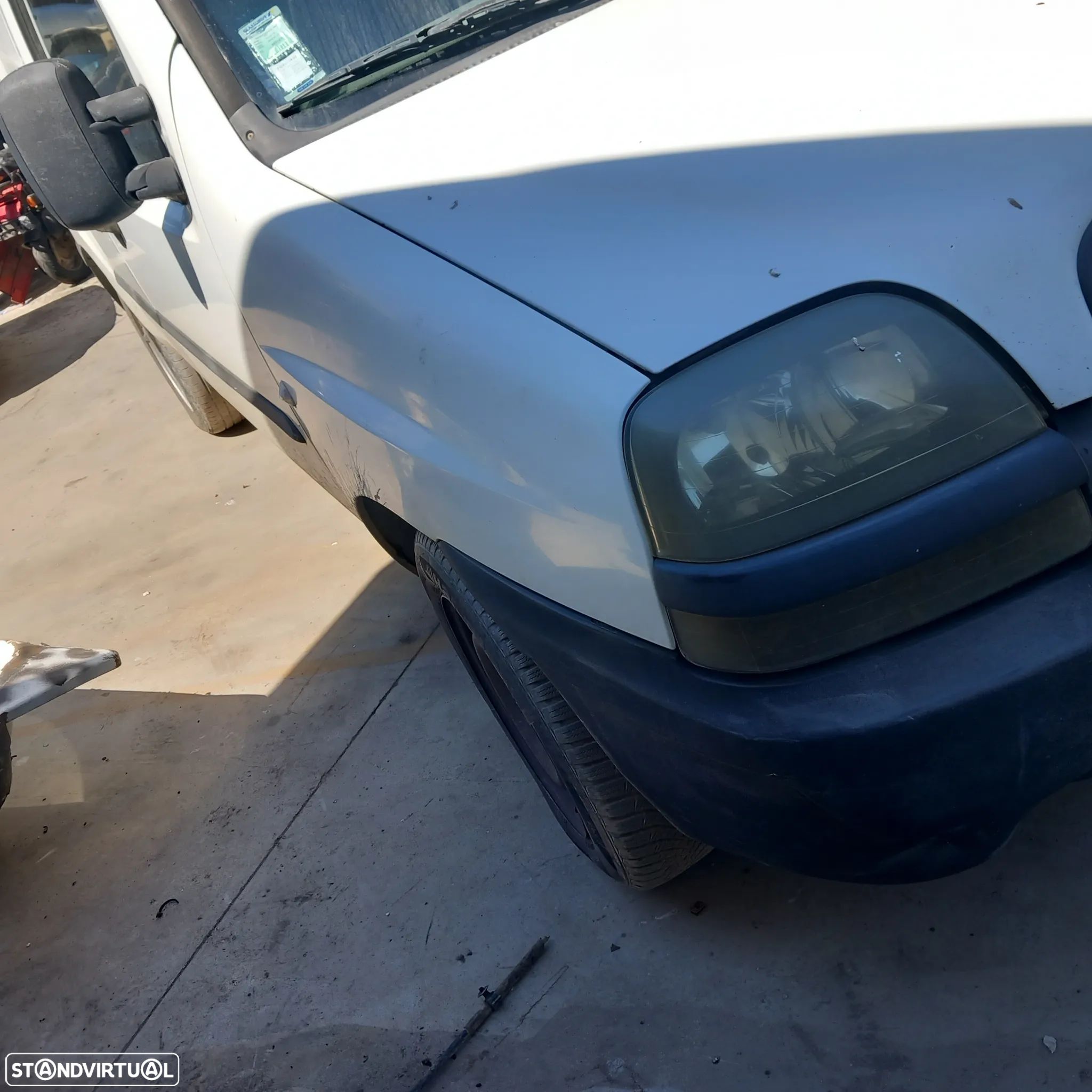 Frente completa fiat doblo ano 2002 - 1