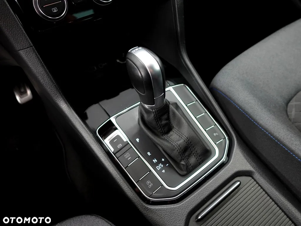 Volkswagen Golf Sportsvan VII SV 1.5 TSI ACT Comfortline DSG - 19