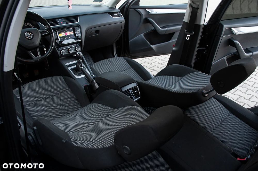 Skoda Octavia 2.0 TDI Style - 7
