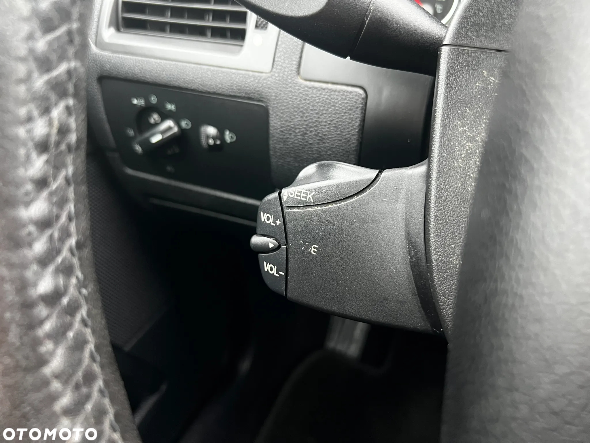 Ford Mondeo 2.0 Ambiente - 21