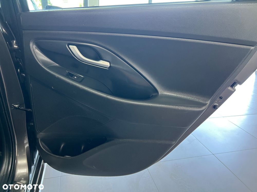 Hyundai i30 - 38