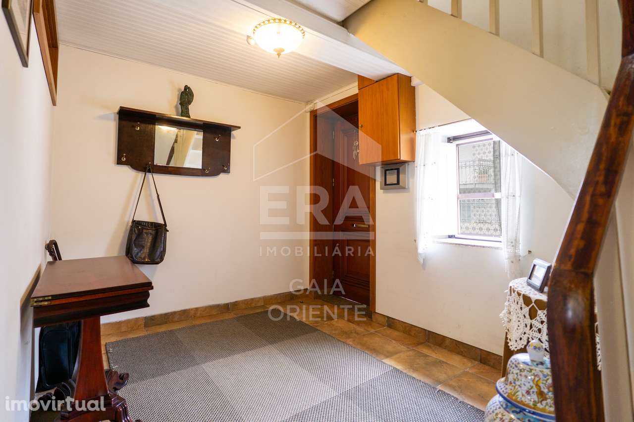 Moradia Isolada T3 de estilo tradicional em Olival - Grande imagem: 5/55