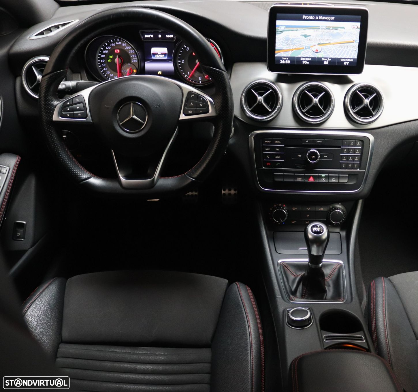 Mercedes-Benz CLA 200 CDi AMG Line - 18