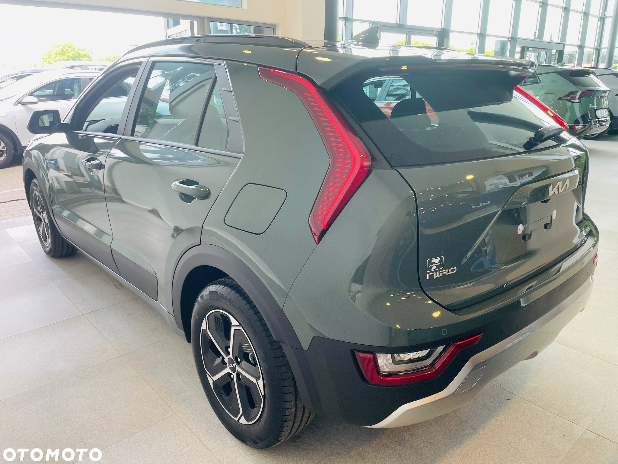 Kia Niro 1.6 GDI Hybrid M - 3