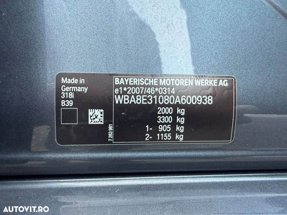 BMW Seria 3 - 36
