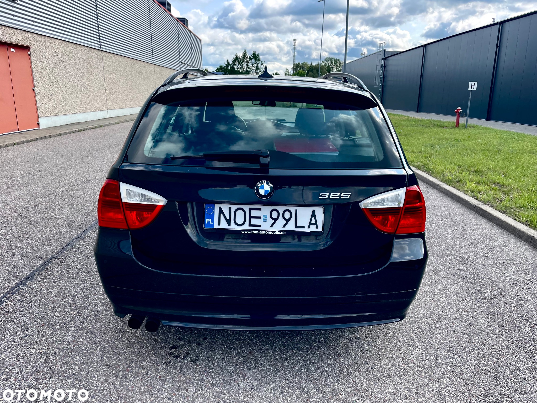 BMW Seria 3 325i Touring - 5