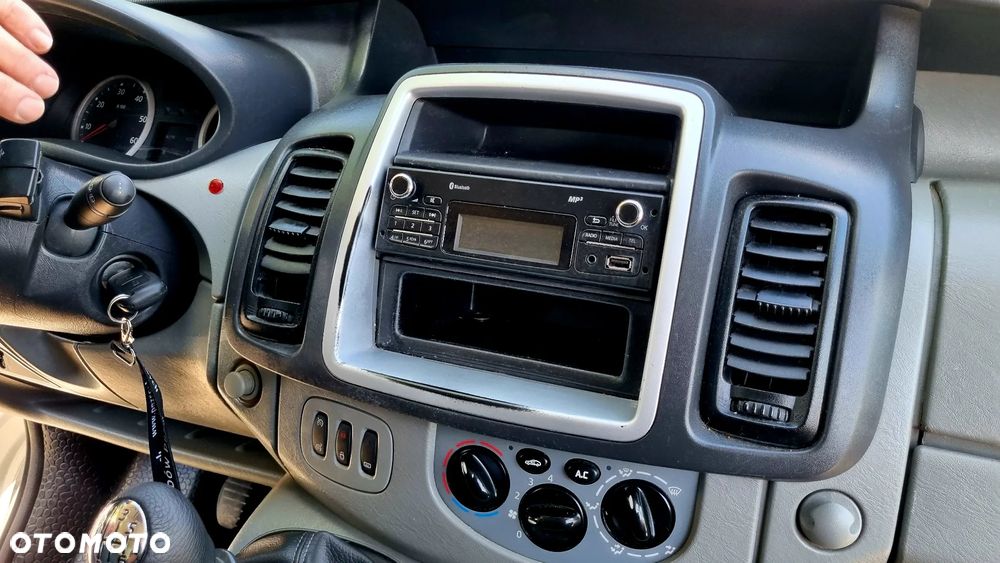 Renault Trafic - 27