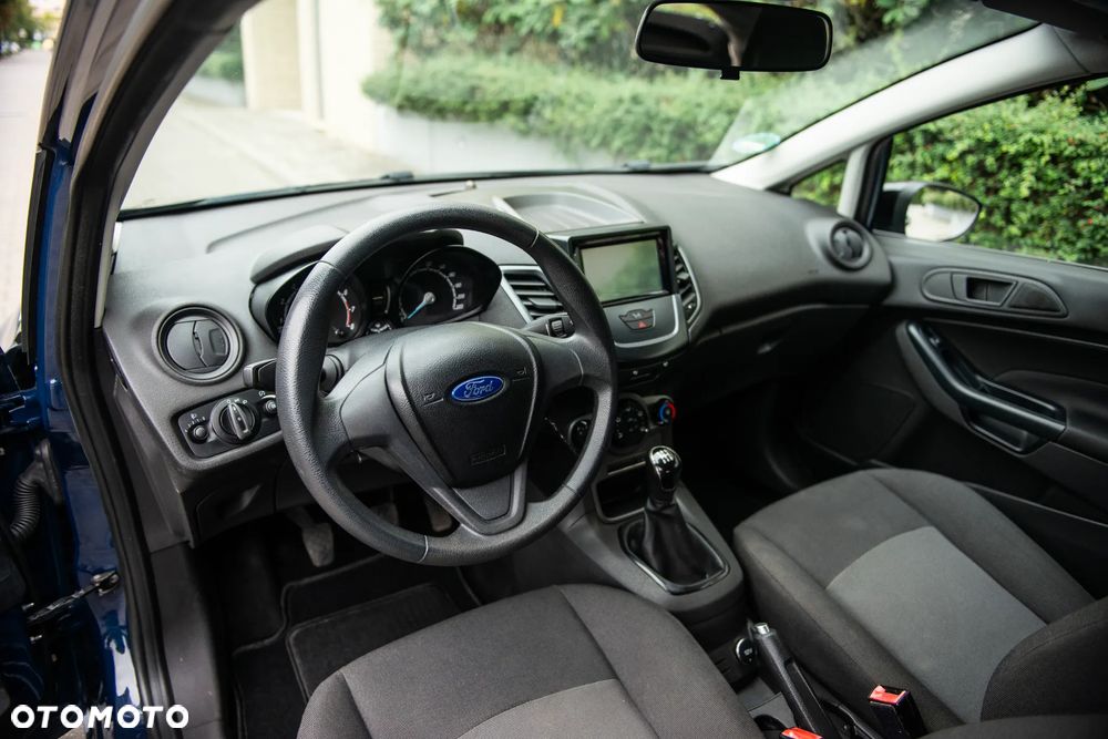 Ford Fiesta 1.25 Trend Edition - 19