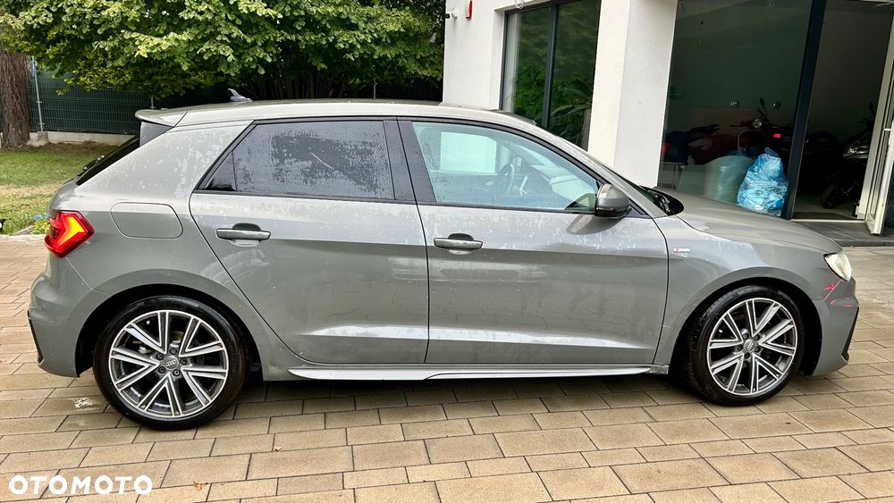 Audi A1 Sportback 30 TFSI S tronic S line - 4