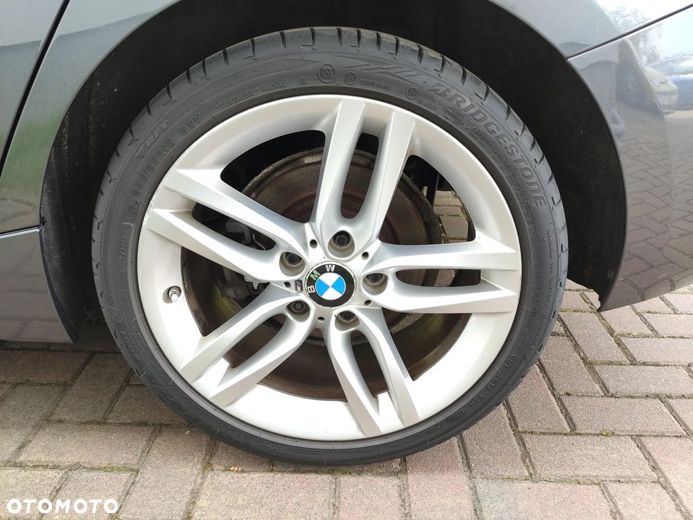 BMW Seria 1 118d M Sport - 32