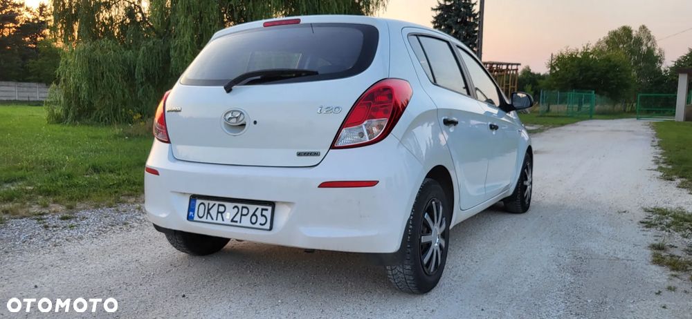 Hyundai i20 1.1 CRDi Style - 4