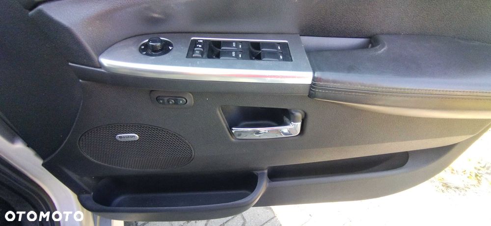 Jeep Grand Cherokee - 8
