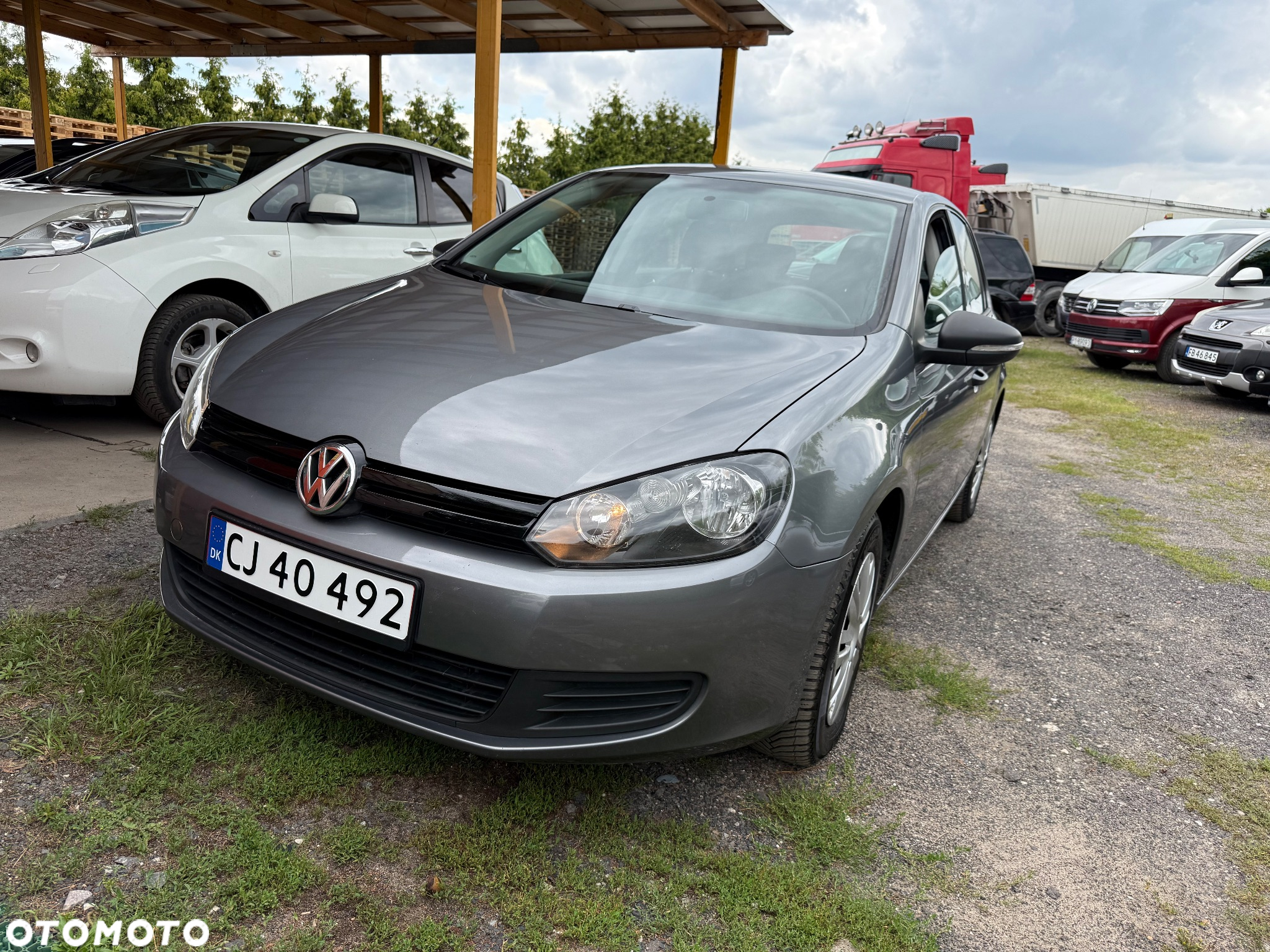 Volkswagen Golf 1.6 TDI DPF BlueMotion - 10