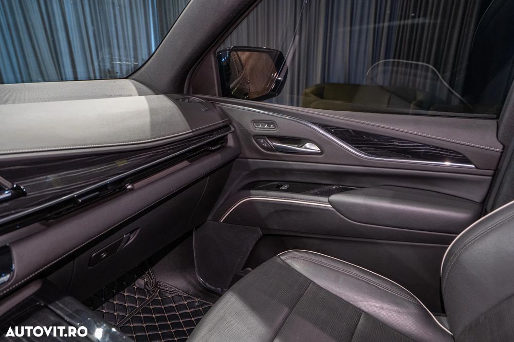 Cadillac Escalade 6.2 V8 AWD AT Platinum - 29
