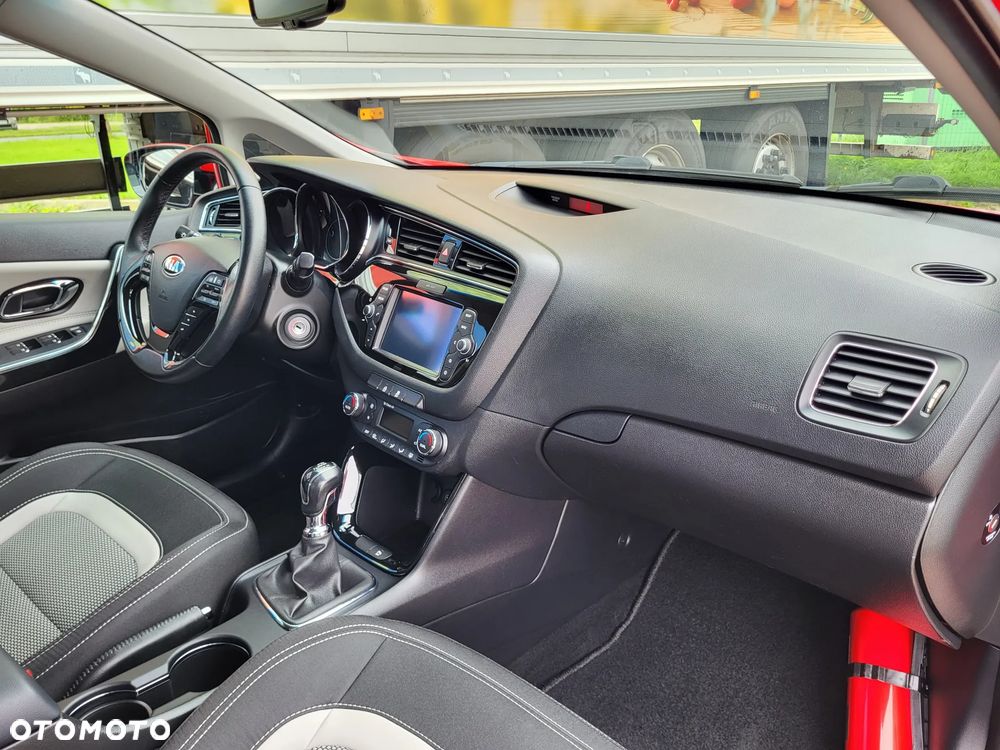 Kia Ceed 1.4 L Business Line - 30